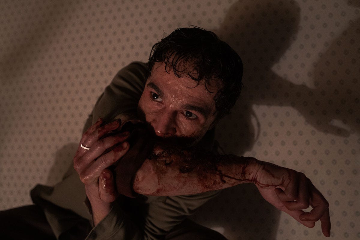 “Lobisomem”, de Leigh Whannell é um terror bem intencionado, mas frustrante
