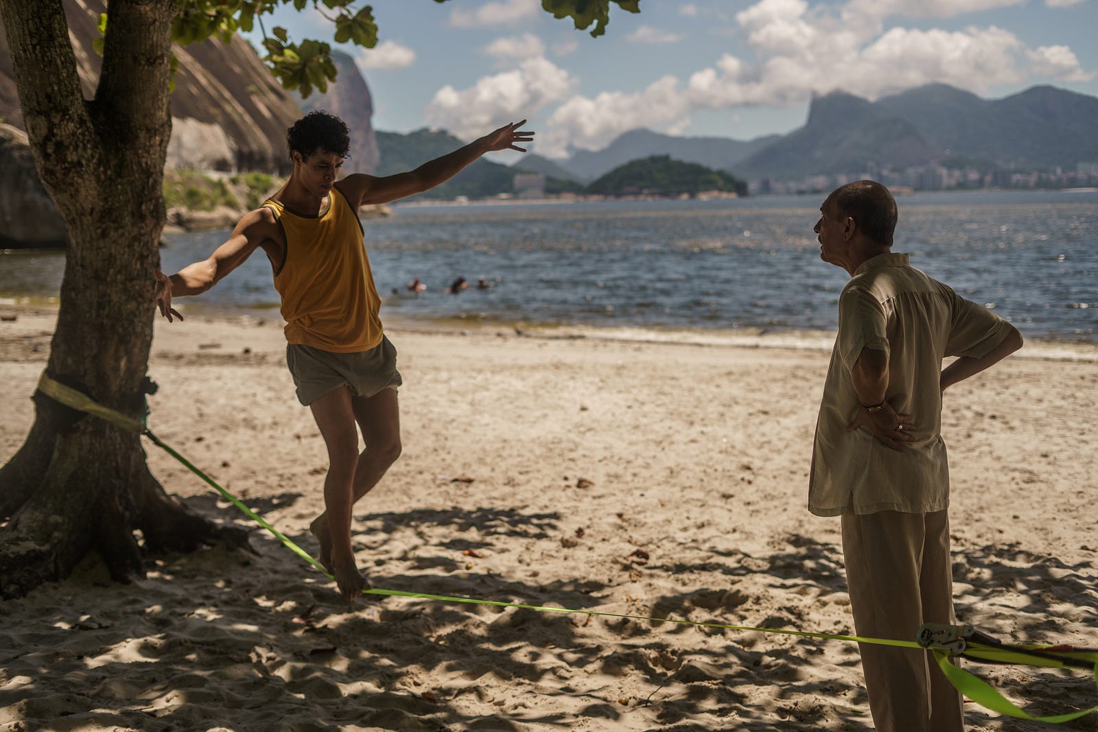 “Um Lobo entre os Cisnes” retrata a história do bailarino Thiago Soares com precisão e sensibilidade